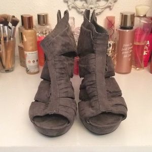 Gray strappy platforms